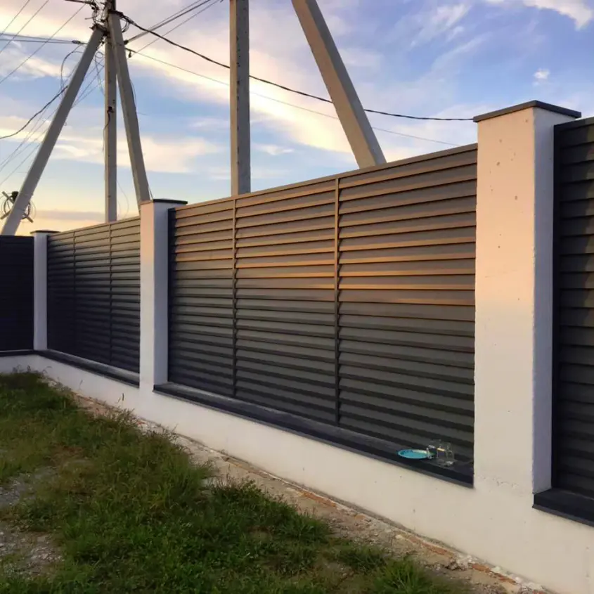 Фото 2 двусторонний забор Реснички 7024 МАТТЕ Серый Графит матовый