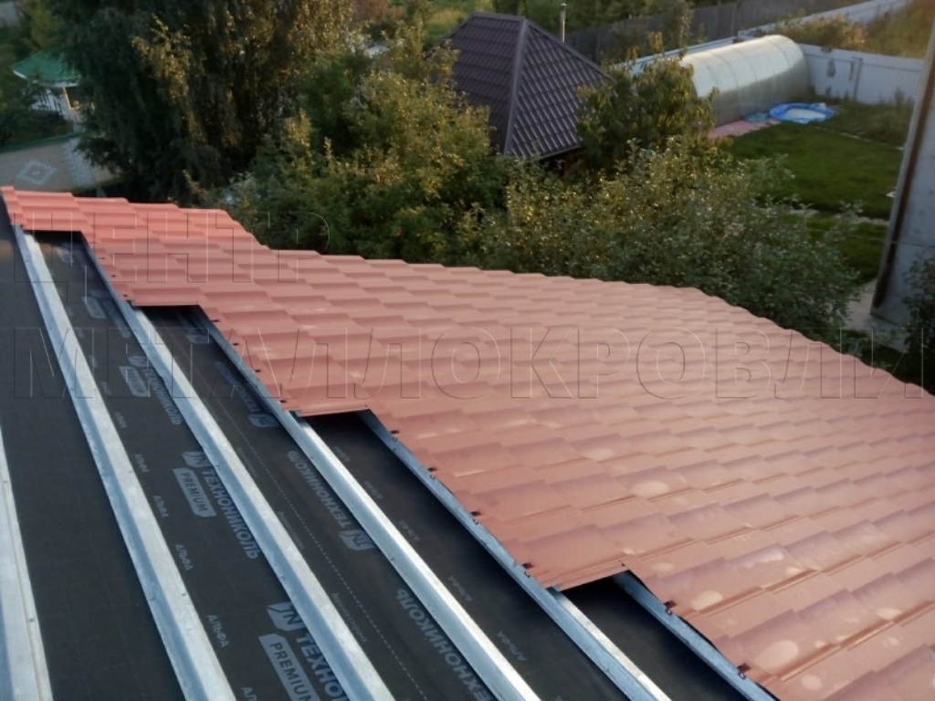 Металлочерепица Геркулес 8004 терракотовый Стальной Бархат от Центра Металлокровли в Вологде