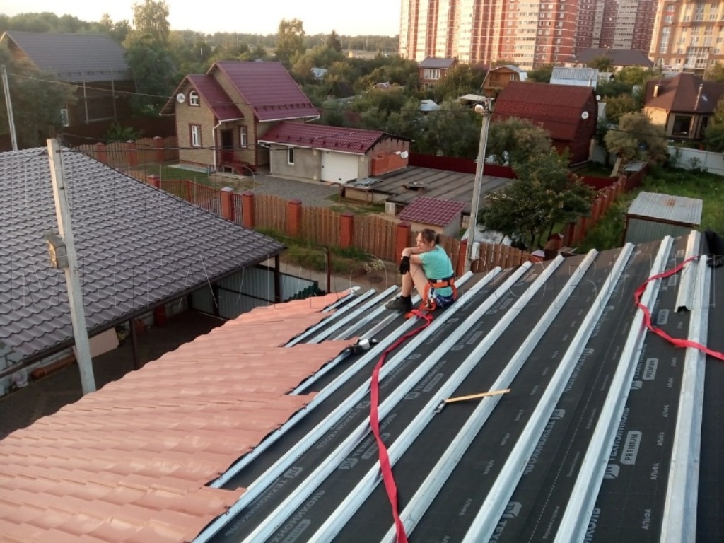 Металлочерепица Геркулес 8004 терракотовый Стальной Бархат от Центра Металлокровли в Вологде