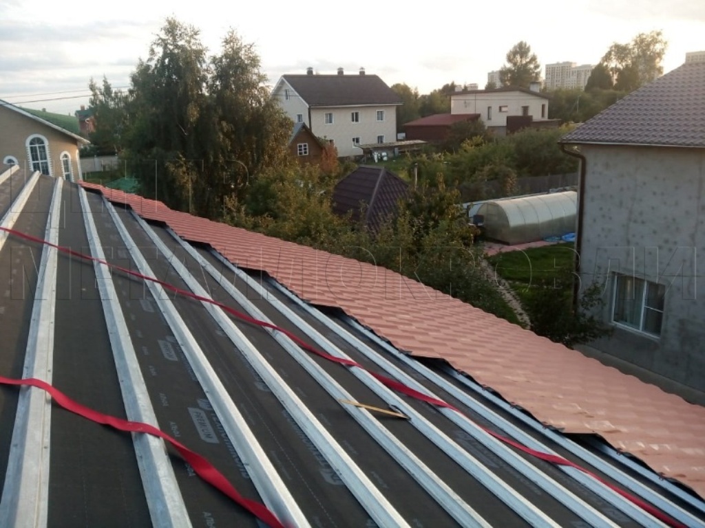 Металлочерепица Геркулес 8004 терракотовый Стальной Бархат от Центра Металлокровли в Вологде